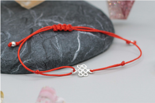 Minimalistický náramek - Celtic knot (červená) — foto 4