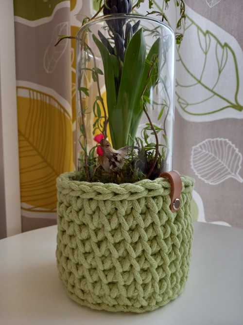 Háčkovaný košík limetka — foto 4