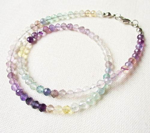 Náhrdelník z fluoritu multicolor — foto 2