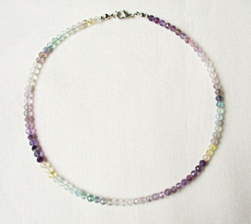 Náhrdelník z fluoritu multicolor — foto 3