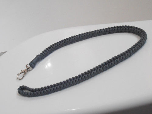 Klíčenka na krk (macramé) — foto 4