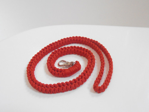 Klíčenka na krk (macramé) — foto 2