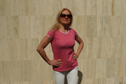 Tričko s vázačkou se srdíčky vel. M — foto 5