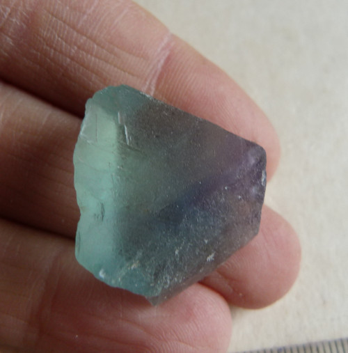 Fluorit surový - 2,5 cm — foto 4