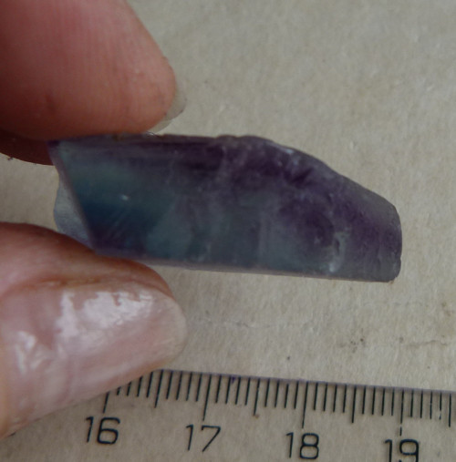Fluorit surový - 3,1cm — foto 5
