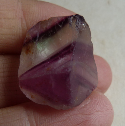 Fluorit surový - 2,3 cm — foto 2