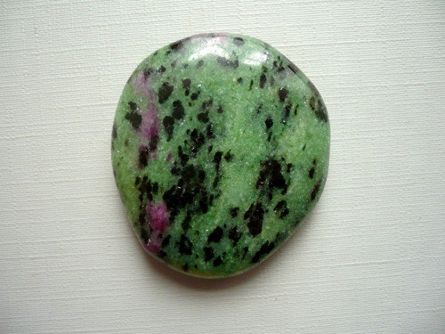 Placka - rubín zoisit 40 mm, č.950f — foto 2