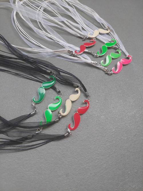 Mustache Necklace — foto 2