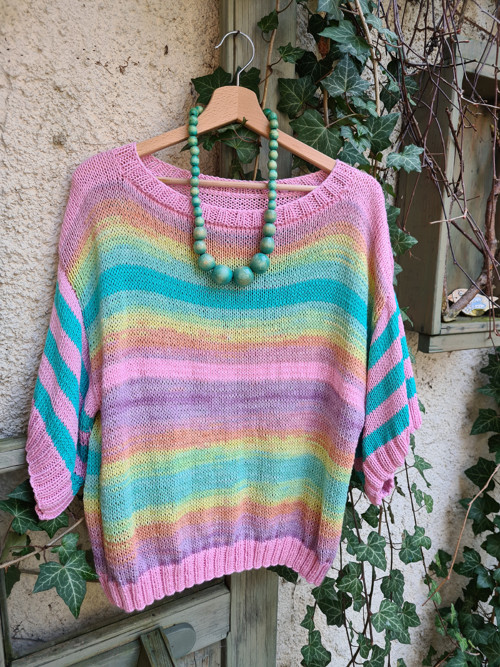 Duhové jaro, triko oversized — foto 2