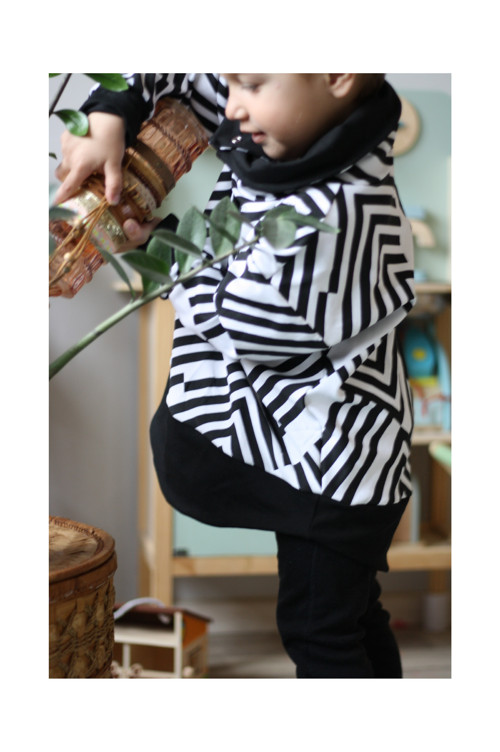 Oversize prodloužená mikina Zebra — foto 3