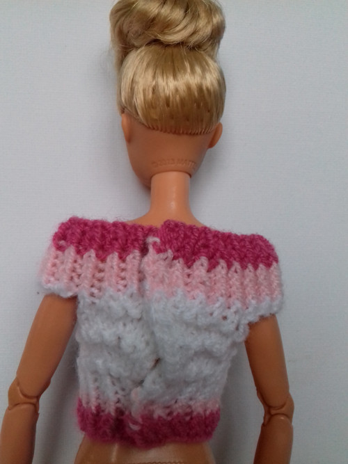 Šatičky pro Barbie - blůzka č. 2 — foto 2
