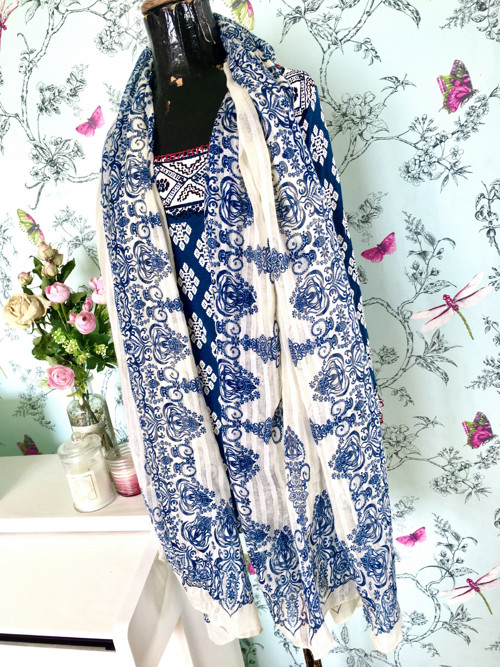 Šál boho modrobílý — foto 3