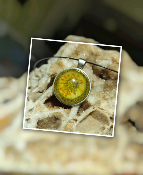 Náhrdelník s podbělem — foto 2