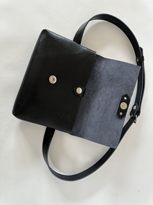 Crossbody ledvinka Stella — foto 4
