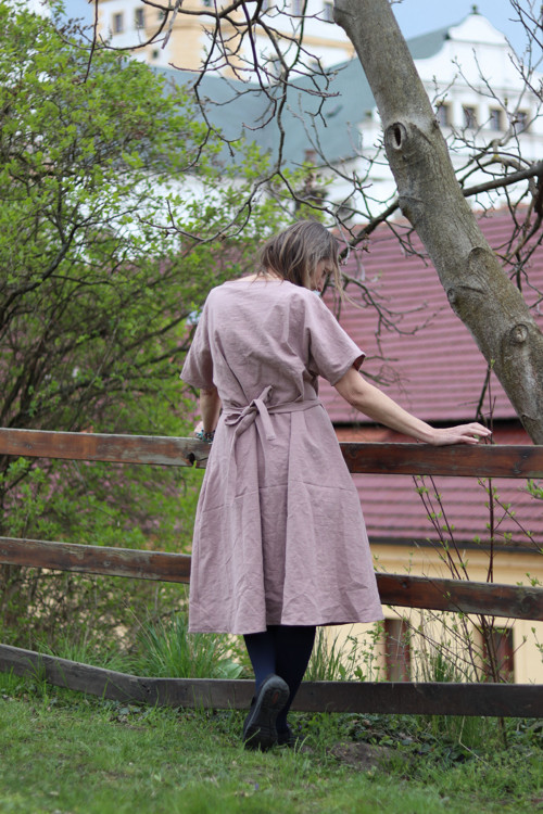 Lněné šaty - starorůžové — foto 3