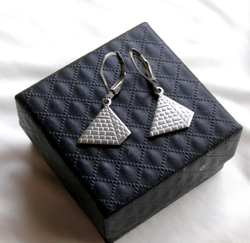 Ocelové náušnice - PYRAMIDY — foto 2