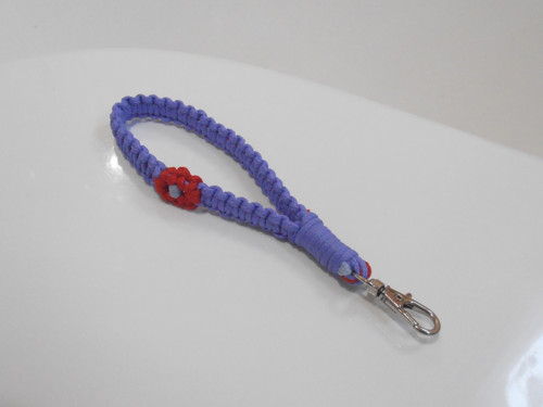 *Klíčenka/Přívěsek na klíče (macramé)* — foto 2