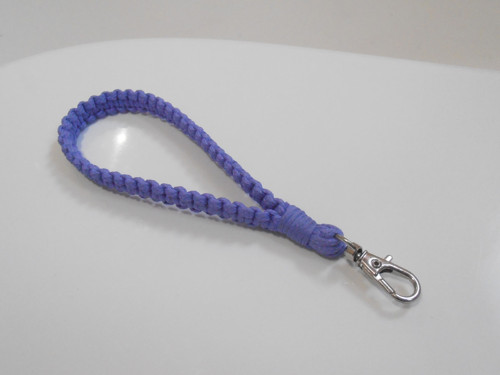 *Klíčenka/Přívěsek na klíče (macramé)* — foto 2