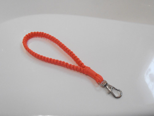 *Klíčenka/Přívěsek na klíče (macramé)* — foto 2