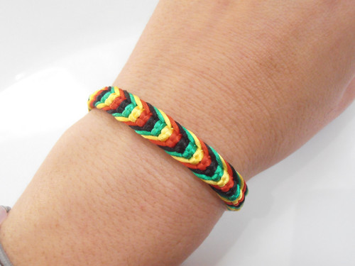 *Macramé Rasta náramek - Unisex* — foto 2