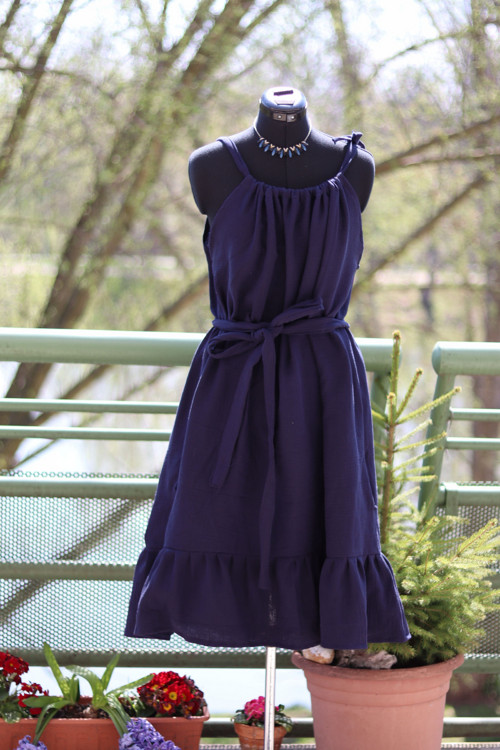 Mušelínové šaty - navy — foto 4