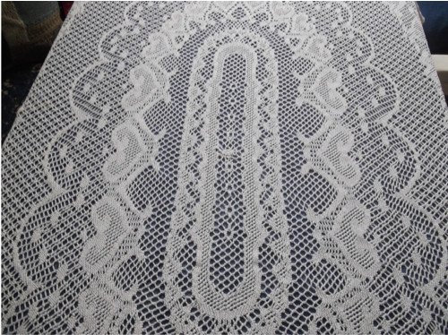 Krajkový ubrus 168x105 cm. — foto 2