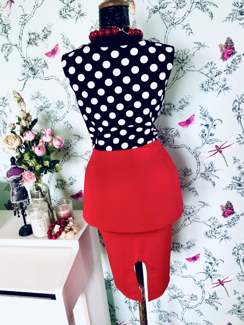 Šaty retro pin-up dots — foto 5