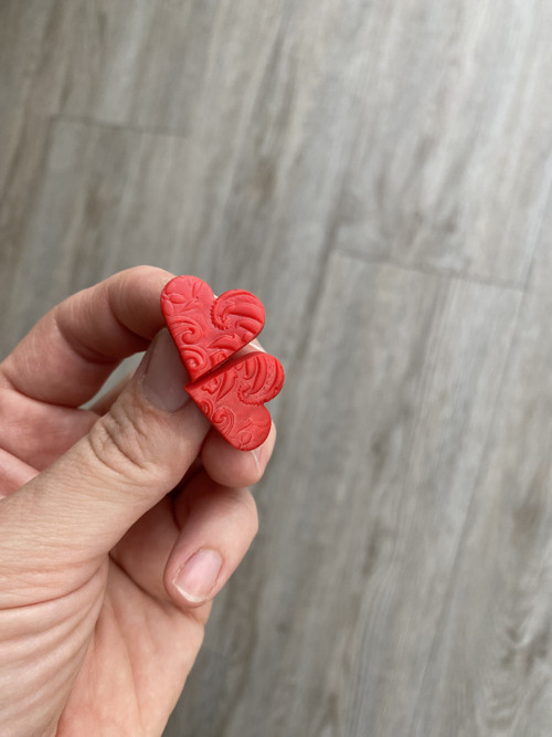 Náušnice pecky červená srdíčka — foto 3