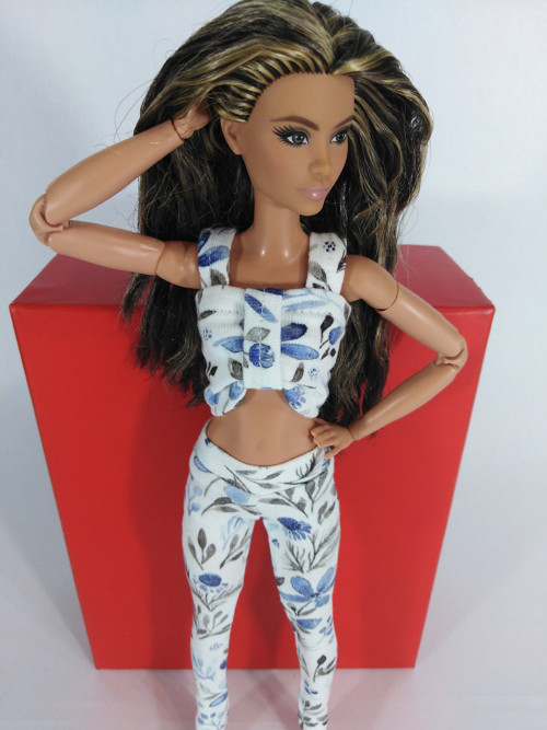 Barbie top na ramínka č-21 — foto 4