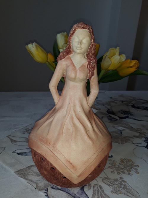 Svítící dívka — foto 3