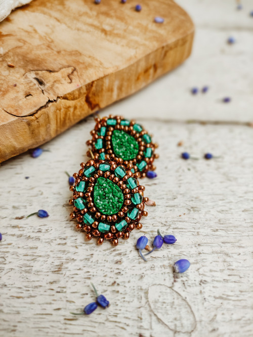 Druzy earrings n.17 - vyšívané náušnice — foto 2