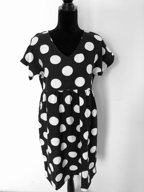 Šaty s řasenou sukní DOTS — foto 2