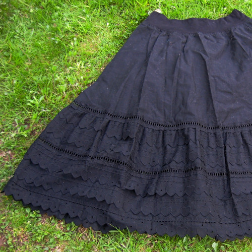 Černá sukně s krajkou 17098 — foto 2