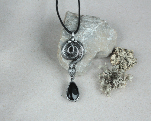 Hekaté ~ Šperk s obsidiánem — foto 3