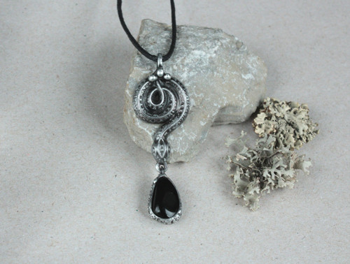Hekaté ~ Šperk s obsidiánem — foto 4