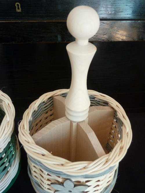 Příborník- šedá varianta — foto 2