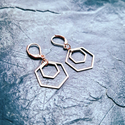 Ocelové náušnice*hexagony*rosegold — foto 5
