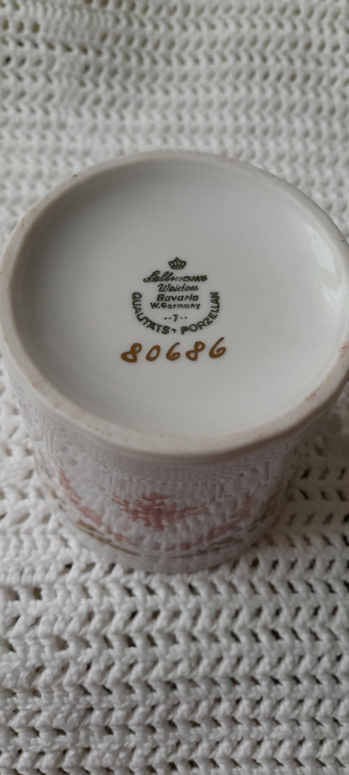 Hrneček - hnědé květy — foto 3
