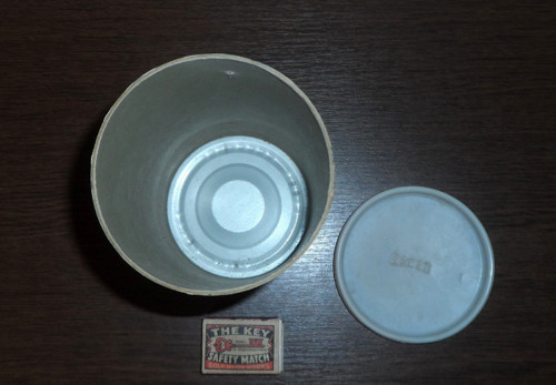 KRABIČKA karton, plast, kov • Coca-Cola — foto 3