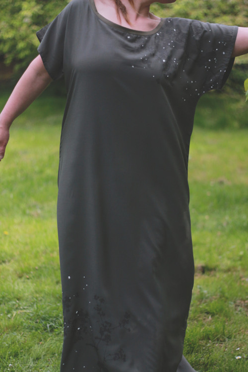 Volné šaty ... vel. M - XL — foto 3