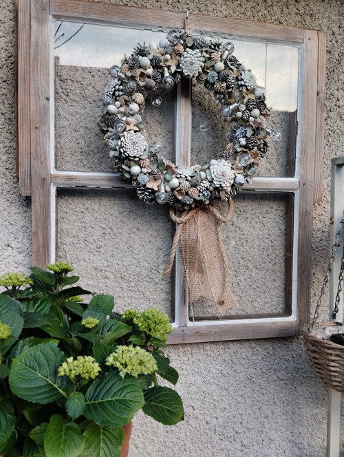 Celoroční svítící věnec — foto 6