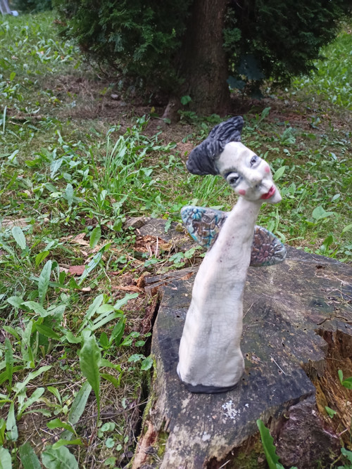 RAKU Bytost s křidélky. — foto 2