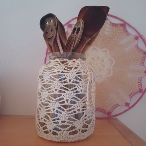 Háčkovaný obal na sklenici — foto 2
