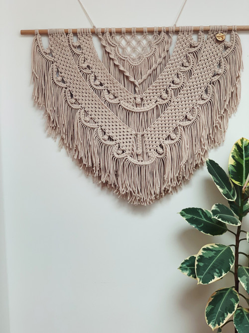 Velká nástěnná macramé dekorace — foto 3