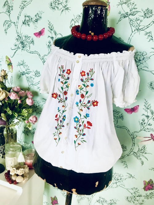 Halenka folklór vyšívaná — foto 3