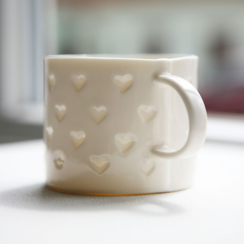 Hrníček srdcový prosvítavý 200ml porcelán — foto 3