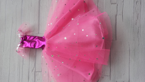 Růžové šatičky pro Barbie — foto 2