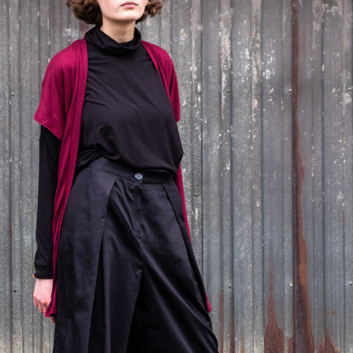 Kalhotová sukně černá — foto 2