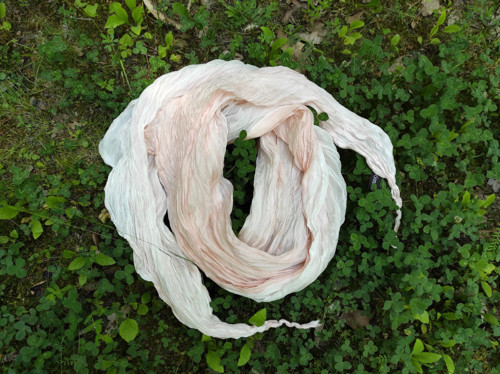 Hedvábná šála — foto 3
