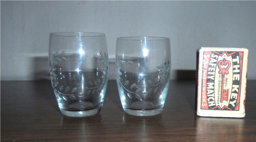 2x servírovací SKLENIČKA broušená, skleničky — foto 2